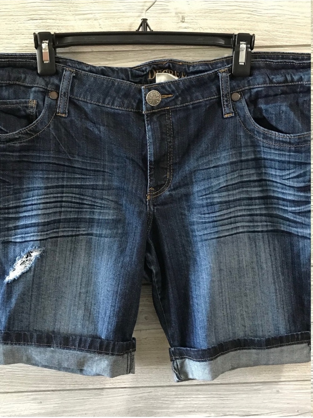 Decree Jean Shorts
